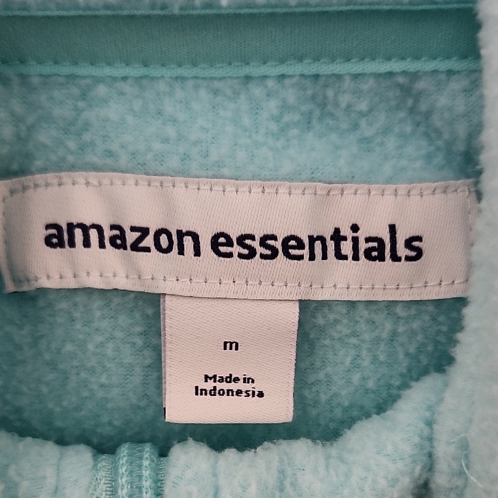 Amazon Essentials Blue Ski Jacket with Full-Length Zipper & High Collar NWOT - Picture 2 of 7
